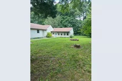 1358 Hanes Road, Beavercreek, OH 45434 - Photo 2