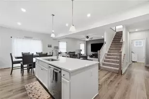 3896 Wilson Farms Blvd, Franklin, OH 45005 - Photo 6