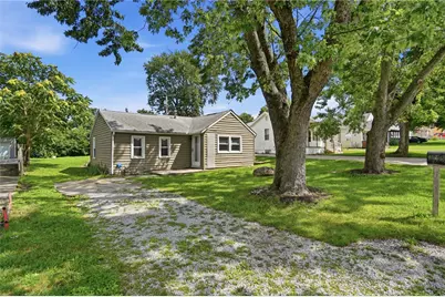 1864 Montgomery Avenue, Fairborn, OH 45324 - Photo 2