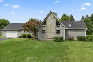 7040 Frederick Pike, Vandalia, OH 45414 - Photo 2