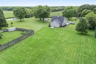 7040 Frederick Pike, Vandalia, OH 45414 - Photo 6