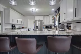 1381 Oaktree Dr, Greenville, OH 45331 - Photo 14
