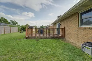 1381 Oaktree Dr, Greenville, OH 45331 - Photo 4