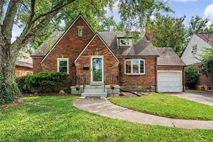 220 E Dorothy Ln, Kettering, OH 45419 - Photo 1