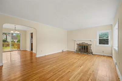 220 E Dorothy Lane, Kettering, OH 45419 - Photo 6