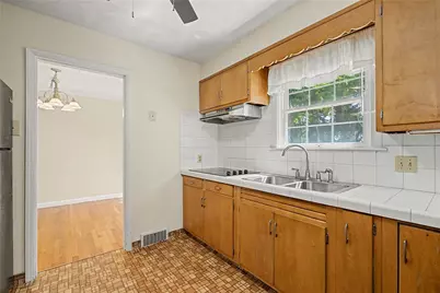 220 E Dorothy Lane, Kettering, OH 45419 - Photo 10