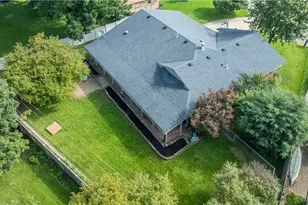 3710 Teakwood Rd, Tipp City, OH 45371 - Photo 32