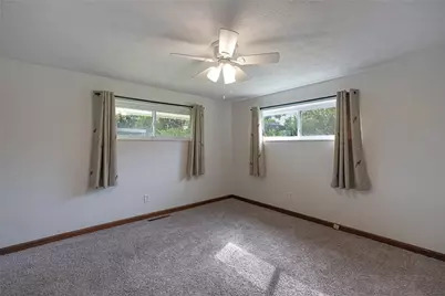 3852 Waterbury Drive, Kettering, OH 45439 - Photo 10