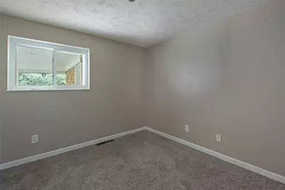 3852 Waterbury Drive, Kettering, OH 45439 - Photo 14