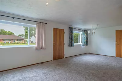 3852 Waterbury Drive, Kettering, OH 45439 - Photo 2