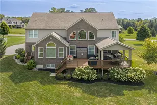 7239 Beaver Brook Dr, Clearcreek Twp, OH 45066 - Photo 2
