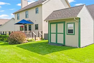 2555 Winfield Ct, Troy, OH 45373 - Photo 8
