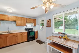 7044 Safari Dr, Huber Heights, OH 45424 - Photo 14