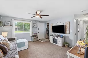 7044 Safari Dr, Huber Heights, OH 45424 - Photo 8
