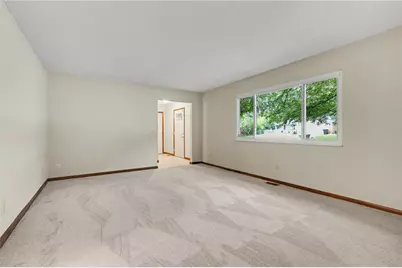 2980 Meadow Park, Kettering, OH 45440 - Photo 10