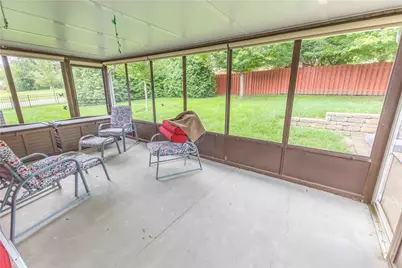 1105 Sherwood Forest Drive, West Carrollton, OH 45449 - Photo 12