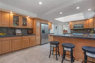 974 Hyde Park Dr, Centerville, OH 45429 - Photo 8