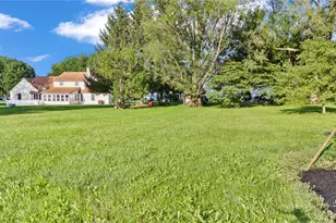 2425 Greenlawn Dr, Troy, OH 45373 - Photo 48