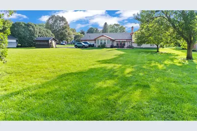 2425 Greenlawn Drive, Troy, OH 45373 - Photo 6