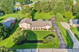 2425 Greenlawn Dr, Troy, OH 45373 - Photo 46