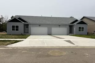 685 Waldsmith Way, Vandalia, OH 45377 - Photo 1