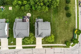1678 Cedar Creek Dr, Clearcreek Twp, OH 45458 - Photo 8