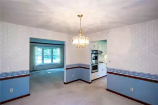 131 N Johanna Dr, Centerville, OH 45459 - Photo 14