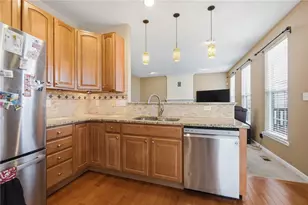 3570 Park Overlook Dr, Beavercreek, OH 45431 - Photo 14