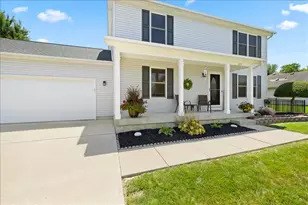 2630 Huntington Dr, Troy, OH 45373 - Photo 2