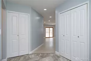 6214 Shull Rd, Huber Heights, OH 45424 - Photo 6