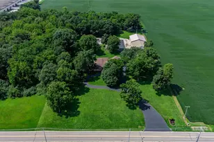 2080 Experiment Farm Rd, Troy, OH 45373 - Photo 8