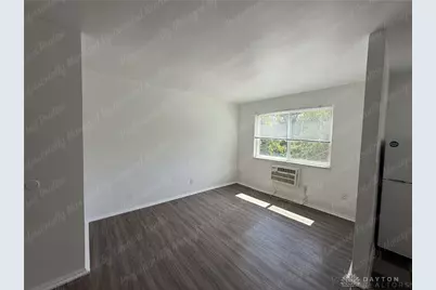 946 Burton Avenue #10, Cincinnati, OH 45229 - Photo 4