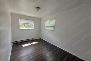 946 Burton Ave, Cincinnati, OH 45229 - Photo 12
