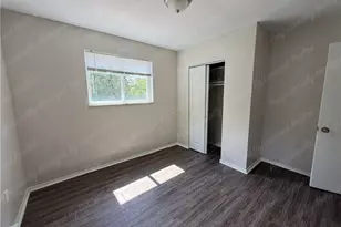 946 Burton Ave, Cincinnati, OH 45229 - Photo 12