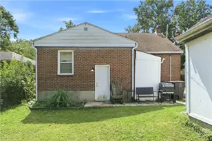4933 Lindbergh Blvd, West Carrollton, OH 45449 - Photo 18