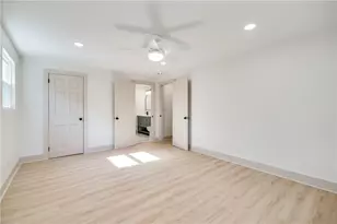 222 E Social Row Rd, Dayton, OH 45458 - Photo 14