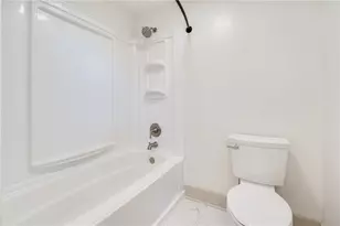 222 E Social Row Rd, Dayton, OH 45458 - Photo 16
