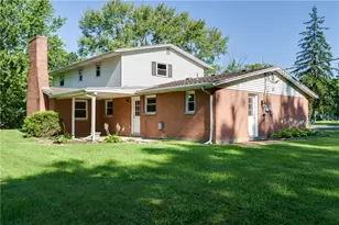 222 E Social Row Rd, Dayton, OH 45458 - Photo 22