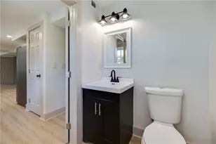 222 E Social Row Rd, Dayton, OH 45458 - Photo 10