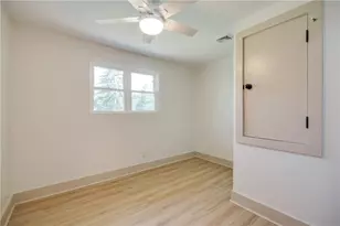 222 E Social Row Rd, Dayton, OH 45458 - Photo 20