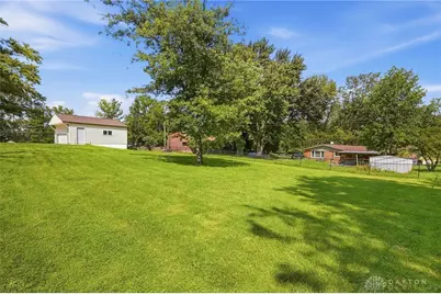 1652 Ridgeway Drive, Springfield, OH 45506 - Photo 26
