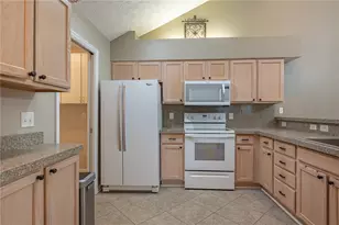 184 Villa Pointe Dr, Springboro, OH 45066 - Photo 8