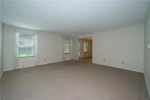 5829 Waynegate Rd, Huber Heights, OH 45424 - Photo 6