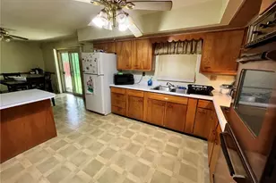 4992 Aquilla Dr, Dayton, OH 45415 - Photo 10