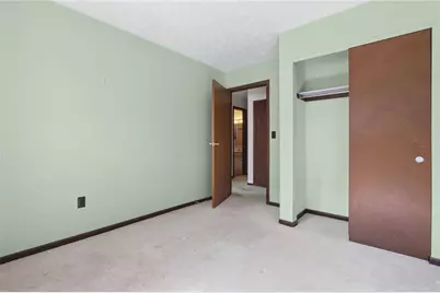 2430 W Choctaw Drive, London, OH 43140 - Photo 18