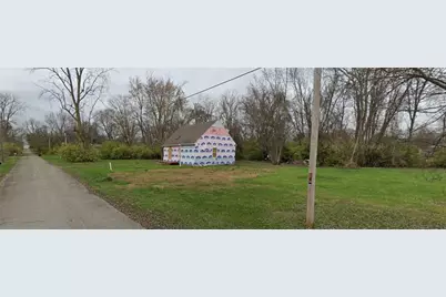 303 E 13th Street, Lima, OH 45804 - Photo 1