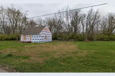 303 E 13th Street, Lima, OH 45804 - Photo 2