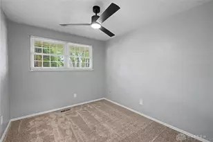 1021 Bethune Cir, Dayton, OH 45417 - Photo 34