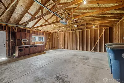 1021 Bethune Circle, Dayton, OH 45417 - Photo 44
