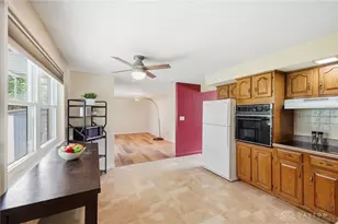 1032 W Alkaline Springs Rd, Vandalia, OH 45377 - Photo 8